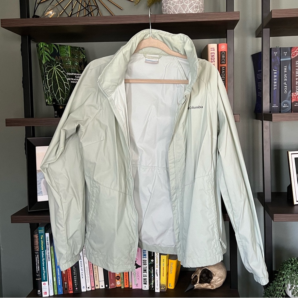 Columbia - Women’s Switchback Windbreaker & Rain Jacket - Mint Green - Large